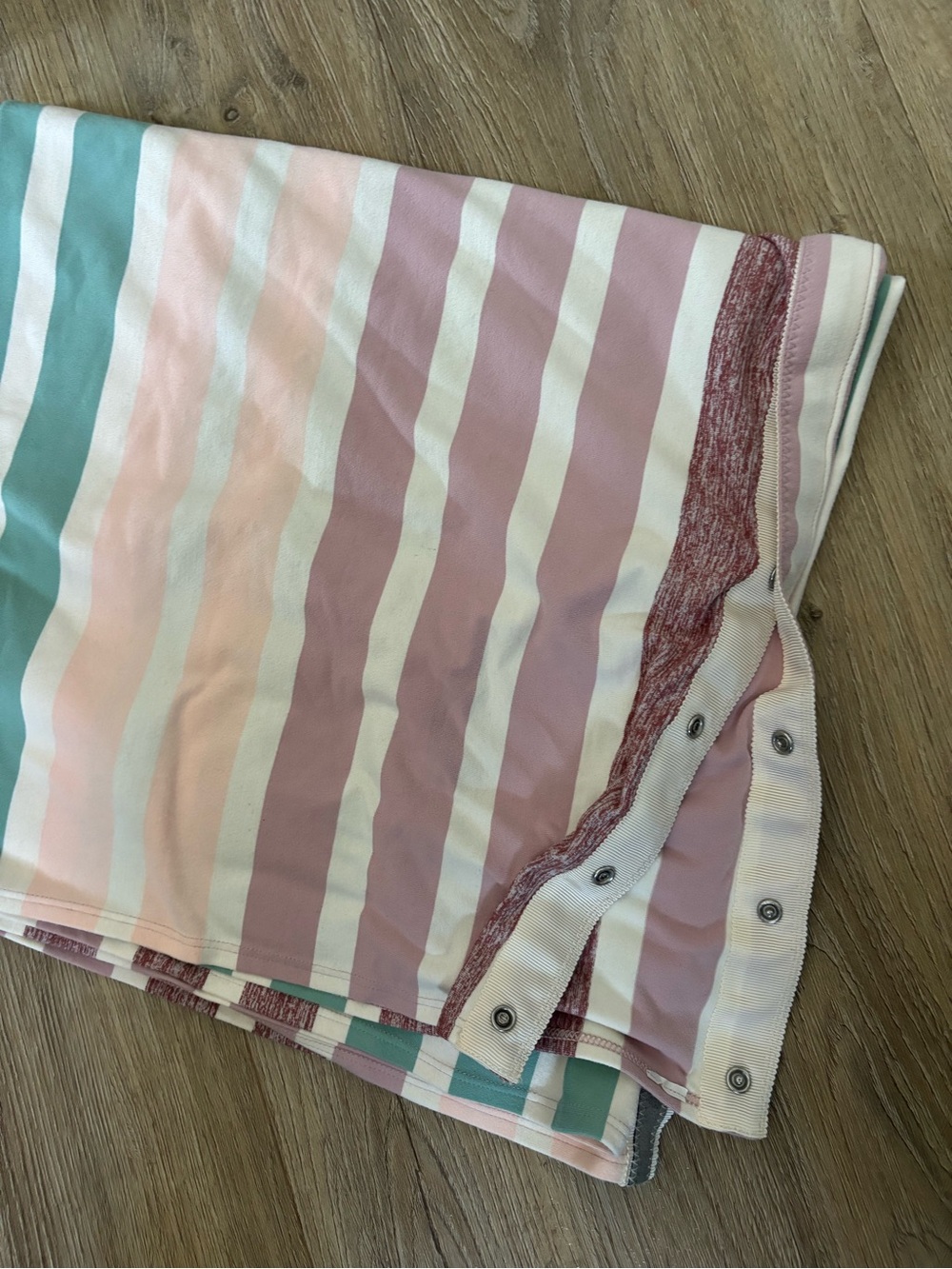 Lululemon Vinyasa Striped Pink Teal Snap Scarf